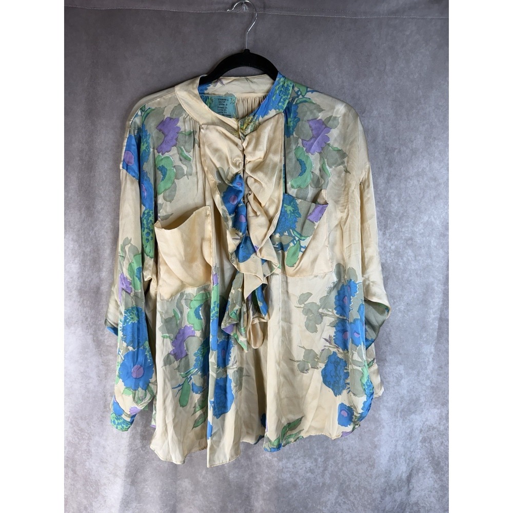 Yvonne S Silk Ruffle Oversized Popover Floral Print Blouse In Cream Size M